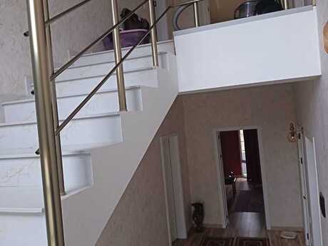 Həyət evi/Bağ evi - Əmircan q. - 321 m²