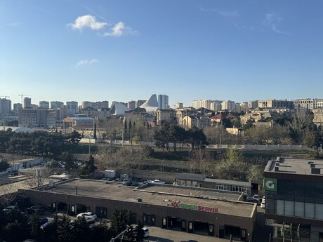 5-комн. офис - м. Шах Исмаил Хатаи - 2500 м²