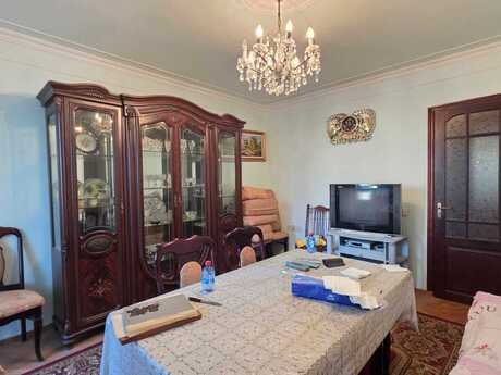 Elan №6055658 - Bakı, Elmlər Akademiyası m., 3 otaqlı, 80 m², 4/9 mərtəbə