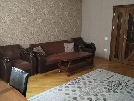 4 otaqlı yeni tikili - İnşaatçılar m. - 140 m²