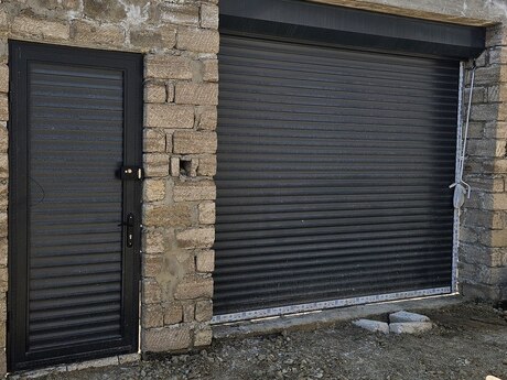8 otaqlı həyət evi/bağ evi - Dədə Qorqud q. - 260 m²