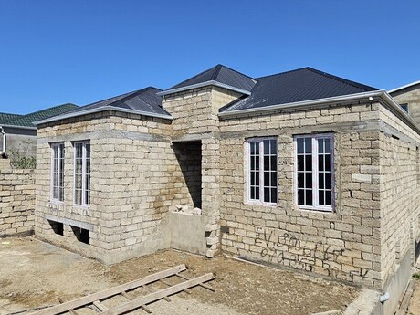 8 otaqlı həyət evi/bağ evi - Dədə Qorqud q. - 260 m²