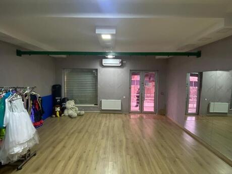 Obyekt - Elmlər Akademiyası m. - 120 m²