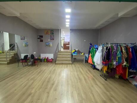 Obyekt - Elmlər Akademiyası m. - 120 m²
