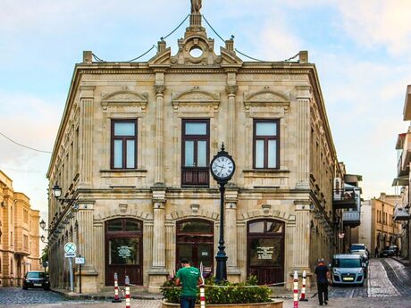 Elan №6055765 - Bakı, İçəri Şəhər m., 1 otaqlı, 45 m², 2/3 mərtəbə