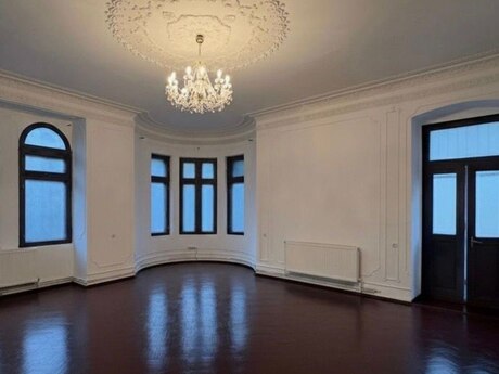 1 otaqlı ofis - 28 May m. - 55 m²