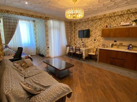 2 otaqlı yeni tikili - Şah İsmayıl Xətai m. - 70 m²