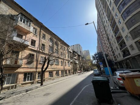 3 otaqlı köhnə tikili - Nərimanov r. - 91 m²