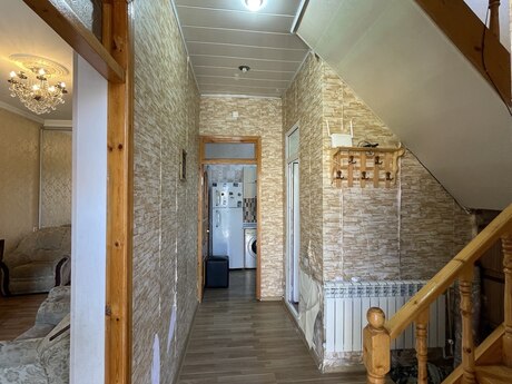 4 otaqlı həyət evi/bağ evi - Biləcəri q. - 110 m²