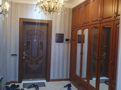 4 otaqlı mənzil, 235 m², Gənclik: 598 000 ₼ 5