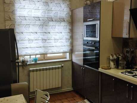 3 otaqlı köhnə tikili - Elmlər Akademiyası m. - 80 m²