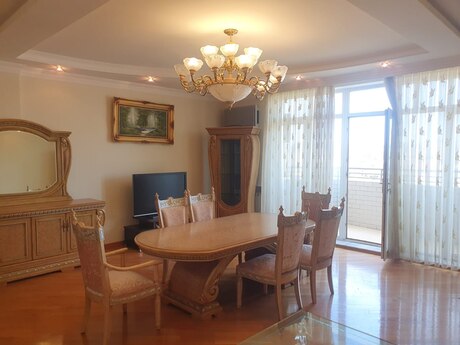 4 otaqlı yeni tikili - Gənclik m. - 175 m²
