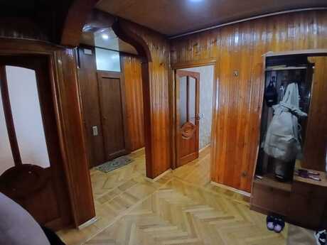 Объявление №6056117 - Баку, м. Халглар Достлугу, 3-комн., 87 м², 7/9 этаж