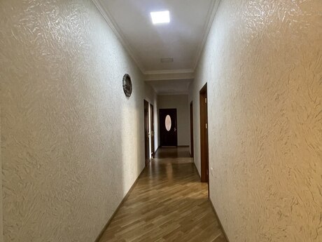 Объявление №6056049 - Баку, м. Иншаатчылар, 4-комн., 141 м², 2/20 этаж