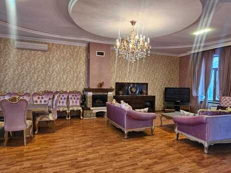 5 otaqlı həyət evi/bağ evi - Novxanı q. - 450 m²