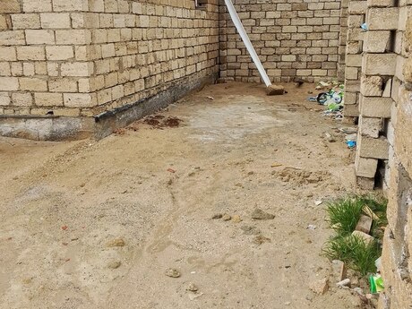 4 otaqlı həyət evi/bağ evi - Yeni Ramana q. - 100 m²