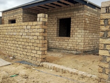 4 otaqlı həyət evi/bağ evi - Yeni Ramana q. - 100 m²