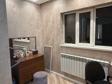 3 otaqlı köhnə tikili - Suraxanı r. - 90 m²