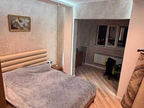 3 otaqlı köhnə tikili - Suraxanı r. - 90 m²
