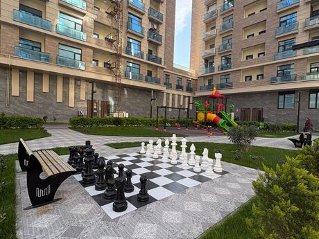 3-комн. новостройка - Насиминский  р. - 156 м²