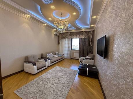 Объявление №6056303 - Баку, м. 28 мая, 2-комн., 113 м², 17/22 этаж