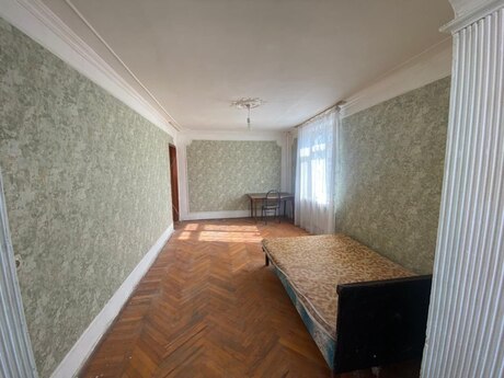 1 otaqlı köhnə tikili - Həzi Aslanov q. - 35 m²