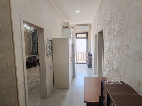 4 otaqlı həyət evi/bağ evi - Hövsan q. - 110 m²