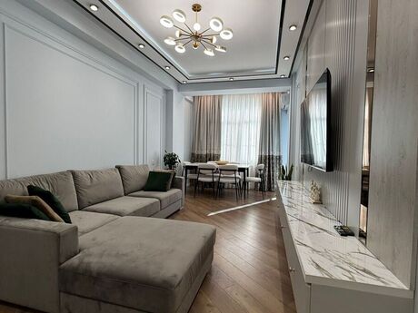 Elan №6056387 - Bakı, Binəqədi r., 3 otaqlı, 120 m², 8/10 mərtəbə