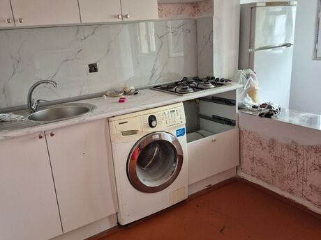 2 otaqlı mənzil, 65 m², 8-ci mikrorayon: 180 000 ₼ 2
