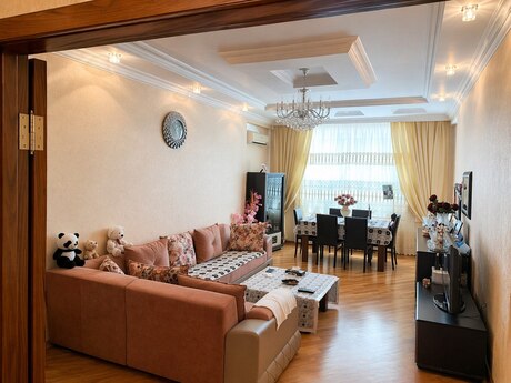 3 otaqlı yeni tikili - İnşaatçılar m. - 125 m²