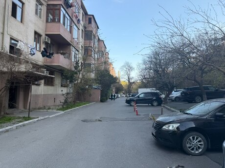 2 otaqlı köhnə tikili - Memar Əcəmi m. - 50 m²