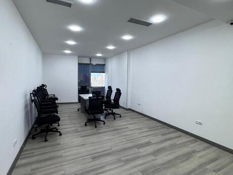 6 otaqlı ofis - Şah İsmayıl Xətai m. - 260 m²