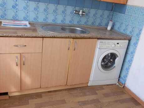 2 otaqlı həyət evi/bağ evi - Bayıl q. - 50 m²