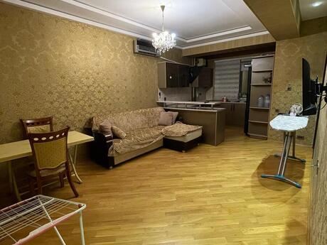 Объявление №6056575 - Баку, Ясамальский р., 3-комн., 70 м², 6/16 этаж