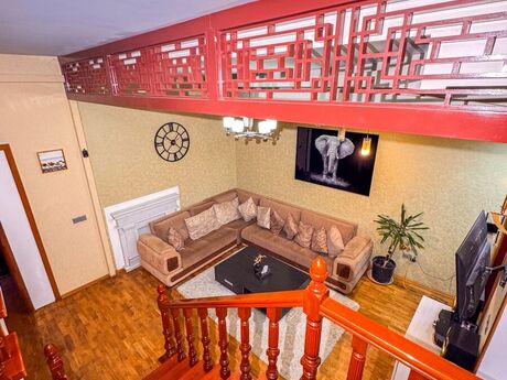 4 otaqlı köhnə tikili - İçəri Şəhər m. - 200 m²