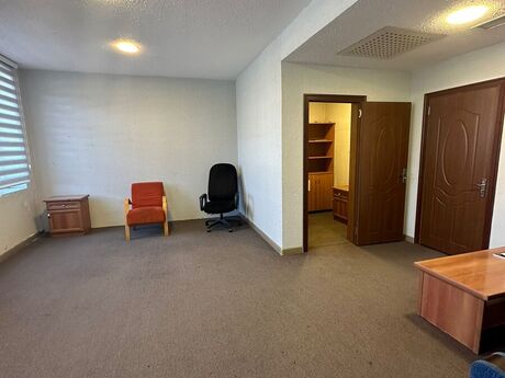 1-комн. офис - м. Дернегюль - 34 м²