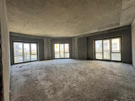 Объявление №6056671 - Баку, пос. Аг шехер, 4-комн., 197 м², 2/8 этаж