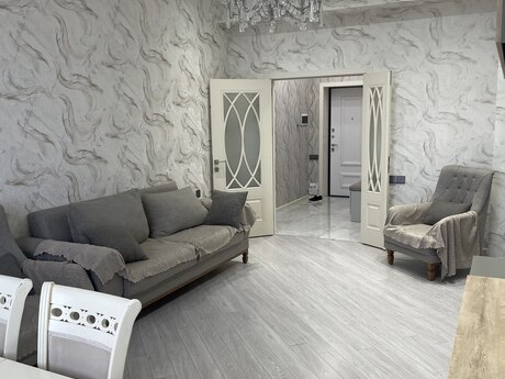 3-комн. новостройка - м. Азадлыг проспекти - 108 м²