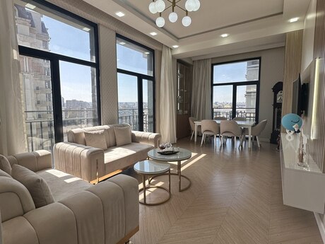 4-комн. новостройка - м. Нариман Нариманов - 127 м²