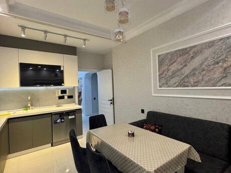 3 otaqlı yeni tikili - Şah İsmayıl Xətai m. - 97 m²