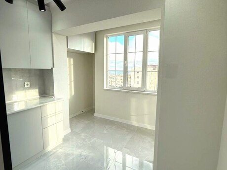5 otaqlı köhnə tikili - Xətai r. - 125 m²