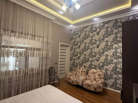 2 otaqlı həyət evi/bağ evi - İnşaatçılar m. - 65 m²