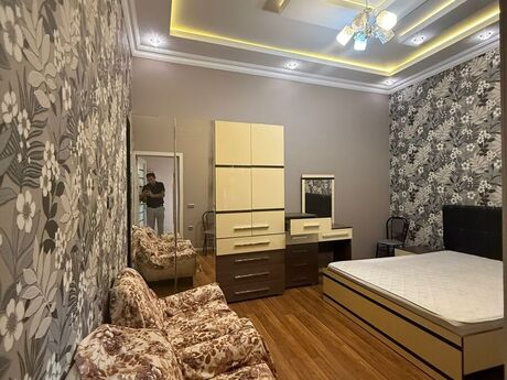 2 otaqlı həyət evi/bağ evi - İnşaatçılar m. - 65 m²