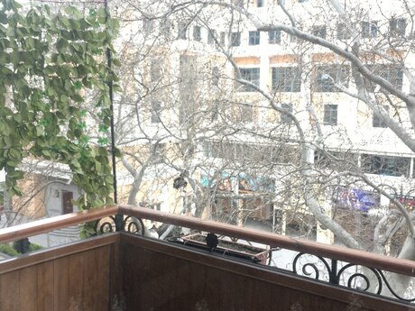3 otaqlı köhnə tikili - Sahil m. - 110 m²