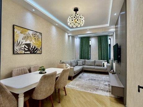 3-комн. новостройка - м. Низами - 118 м²