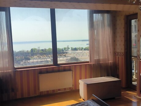 4 otaqlı köhnə tikili - 28 May m. - 95 m²