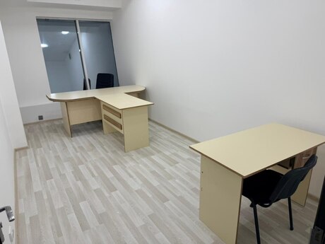 1-комн. офис - м. 28 мая - 17 м²