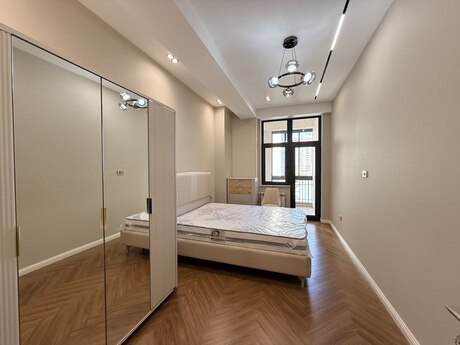 Zümrüd Residence kompleksində 2 otaqlı yeni tikili mənzil satılır, 73 m², 315 000 AZN, şəkil 3 / 12