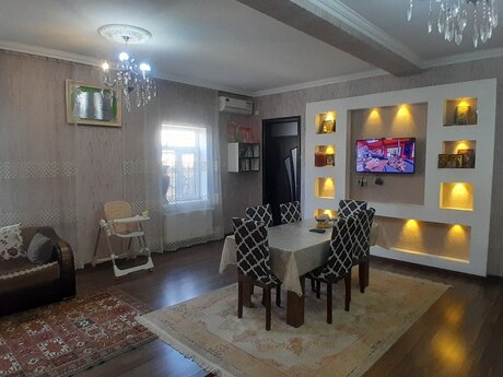 4 otaqlı həyət evi/bağ evi - Biləcəri q. - 110 m²