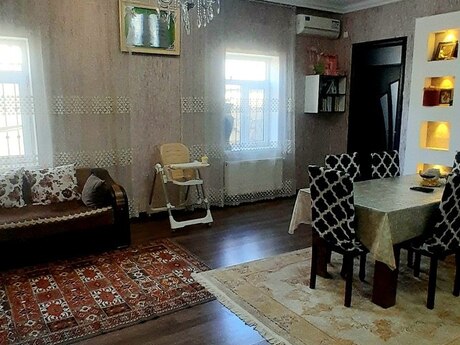 4 otaqlı həyət evi/bağ evi - Biləcəri q. - 110 m²